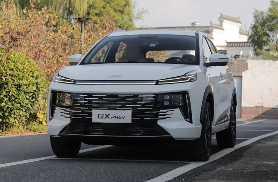 1-58 JAC QX PHEV