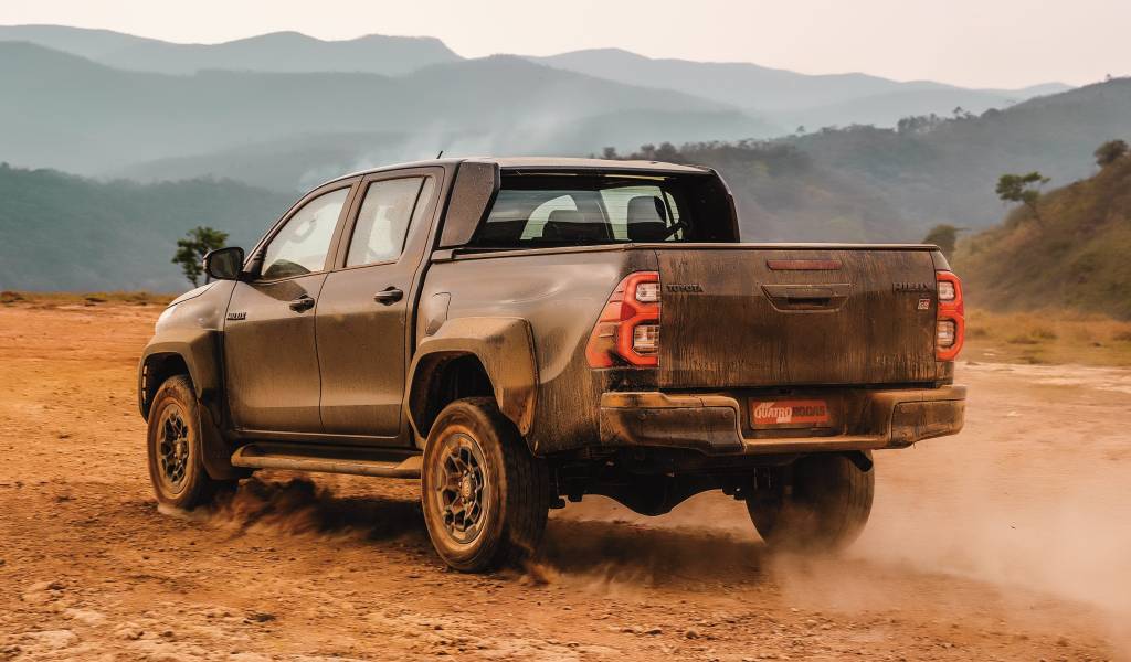 Hilux GR-Sport e SRX Plus perdem aerofólio por ‘problema de durabilidade’