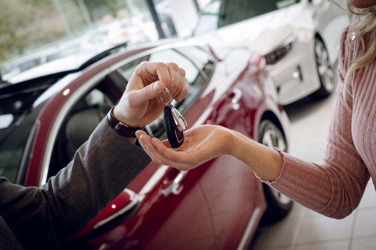 Carros seminovos já são oferecidos em assinaturas de R$ 1.900 por mês