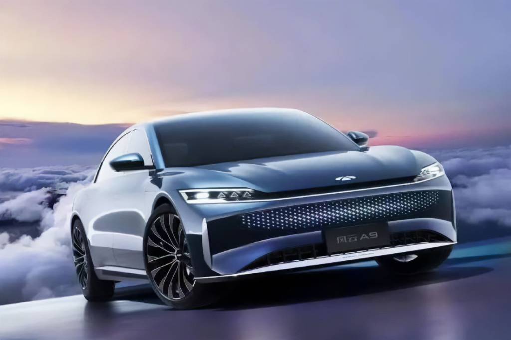 Chery-Fengyun-A9 Chery Fengyun A9 é o sedã que marcou a estreia da nova família