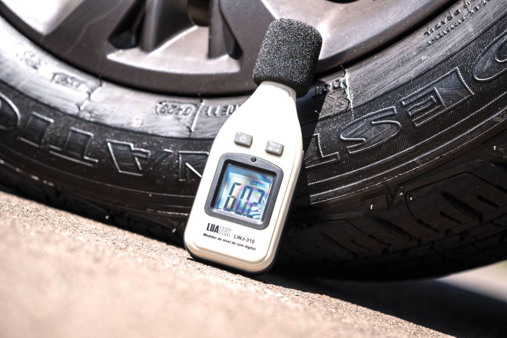 Pneus novos reduzem barulho no Jeep Compass em mais de 80%