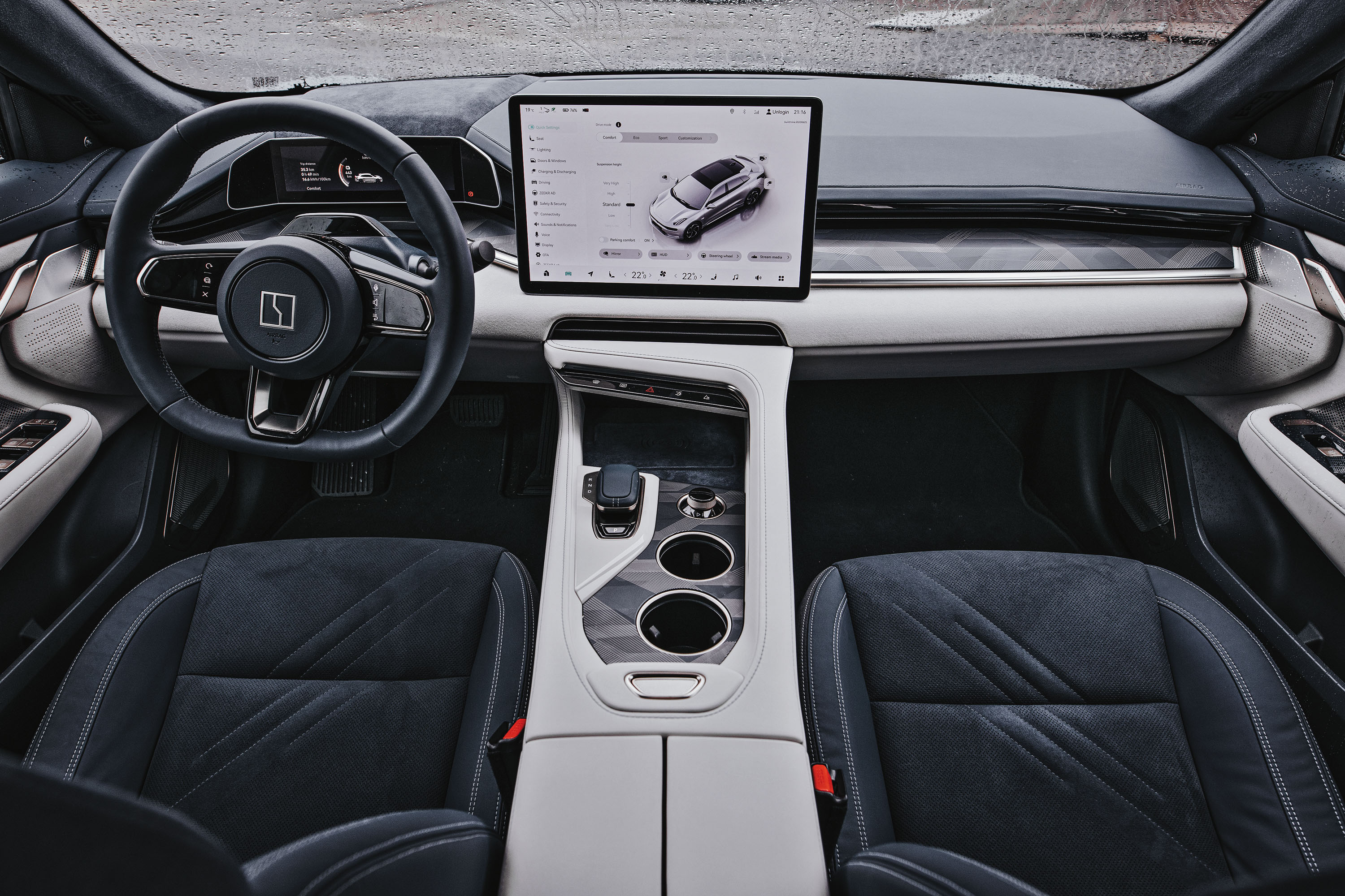 Zeekr 001 AWD Privilege