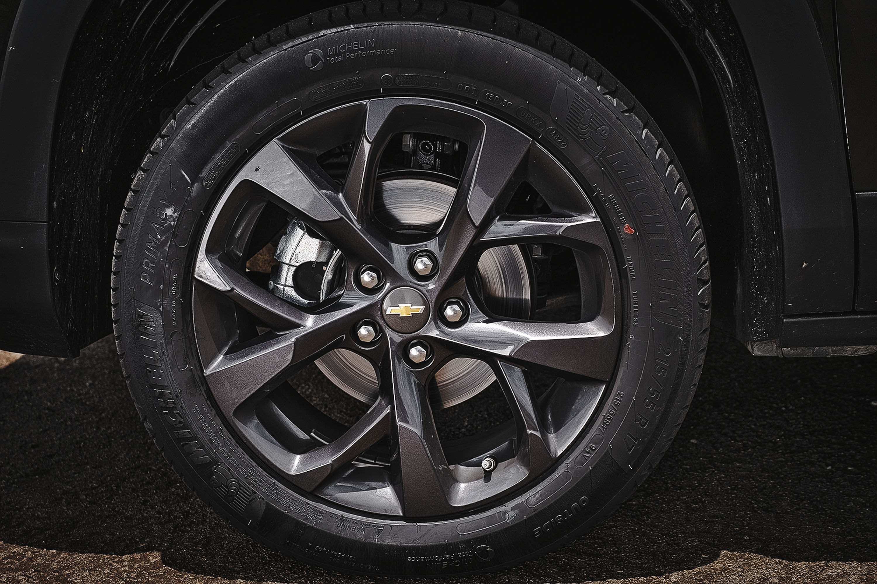 CHEVROLET mONTANA x FIAT sTRADA