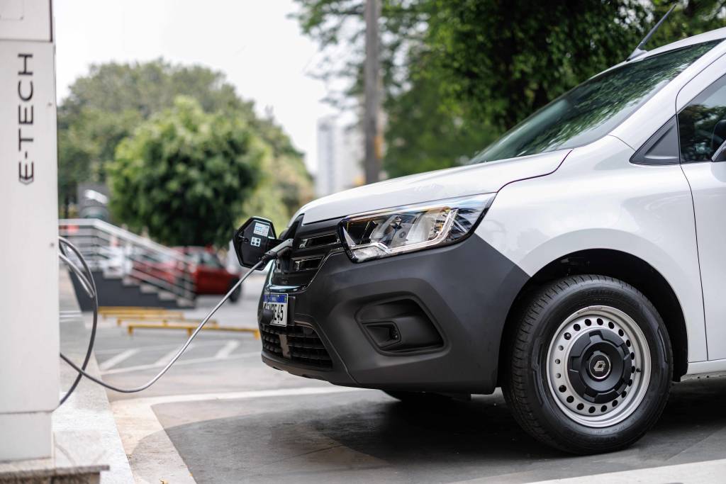 Kangoo_E-Tech_15 (1) Renault Kangoo E-Tech