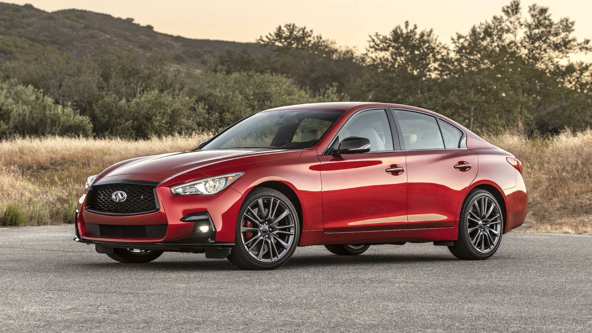 2023-infiniti-q50s-08