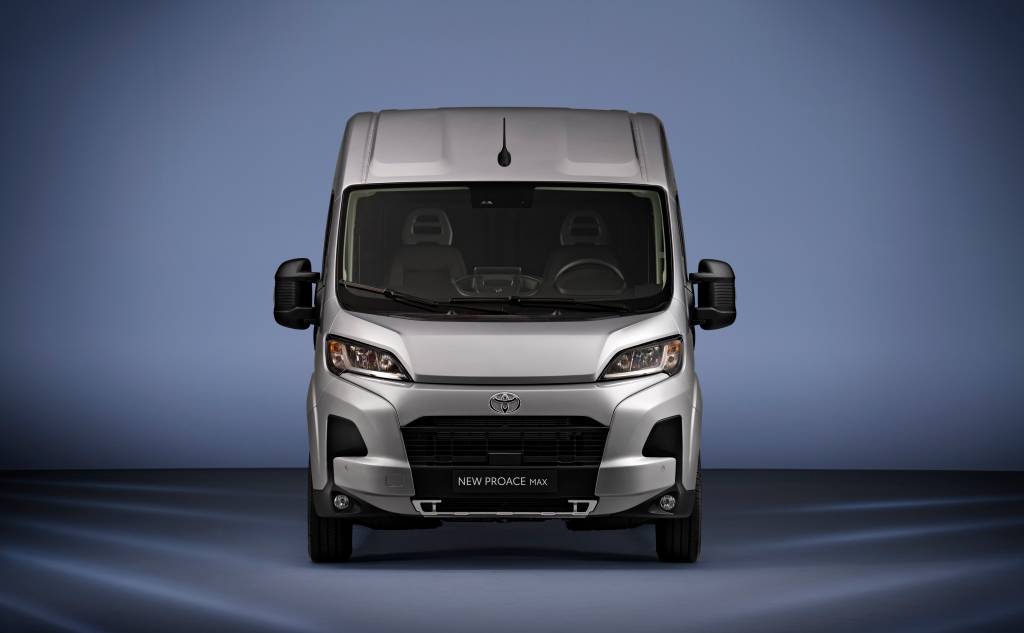 2023-proace-max-ext-04 (1) proace