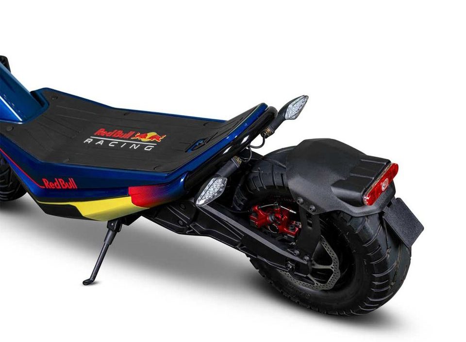 Scooter RS 1200 AT da Red Bull