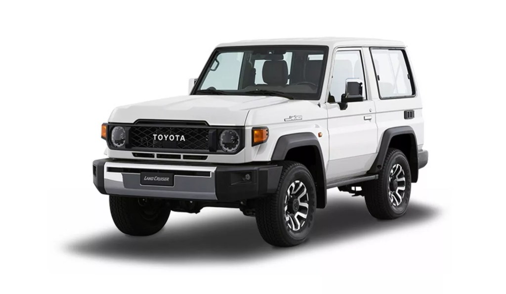 Toyota Land Cruiser 2024 ganha nova versão com 3 portas e V6 de 228 cv