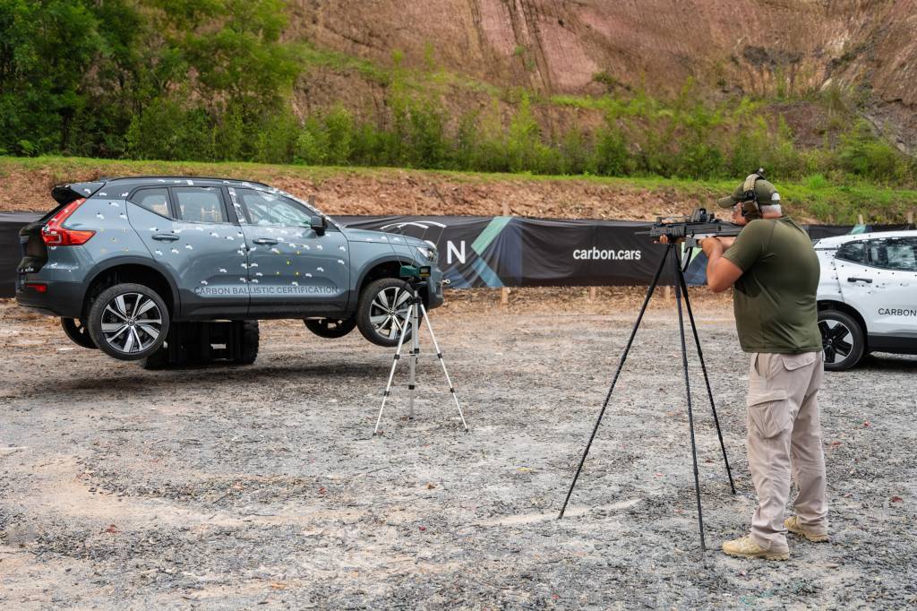 Teste de blindagem: vimos de perto o tiroteio que atesta a qualidade