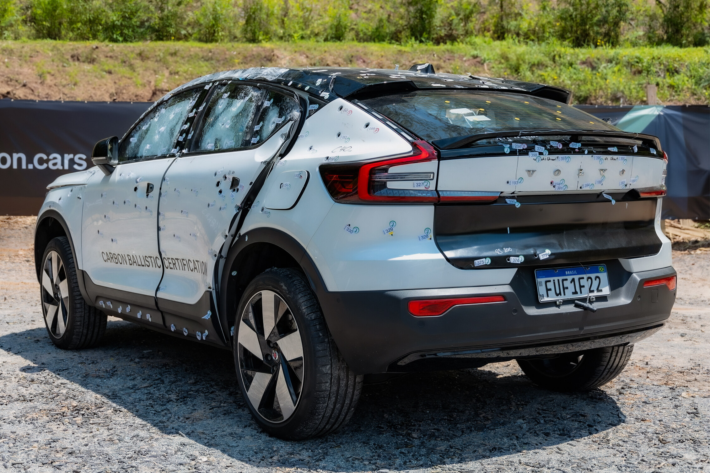 Teste de blindagem Carbon