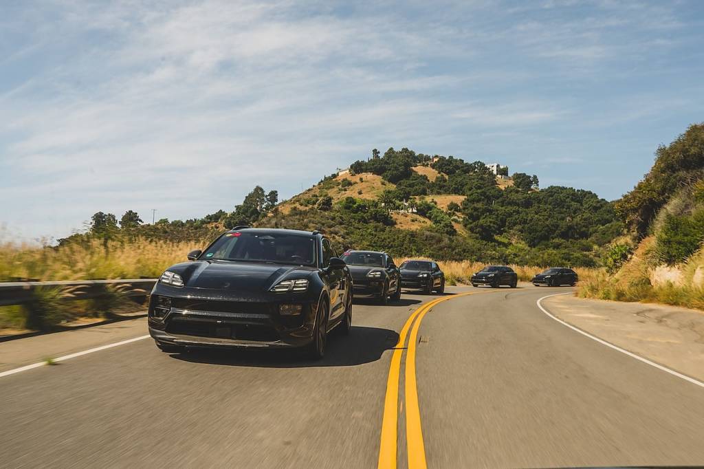 Porsche Macan E 2024 2 Porsche Macan E
