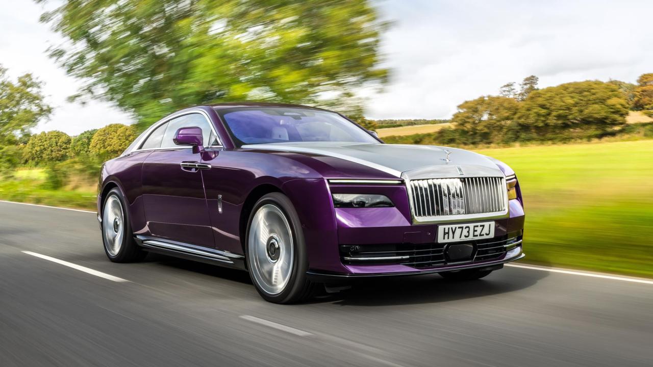 ROLLS-ROYCE SPECTRE: TWILIGHT PURPLE