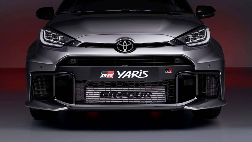 023025-toyota-yaris-gr-studio-day246620-frontgrill-4 Toyota Yaris GR 2024