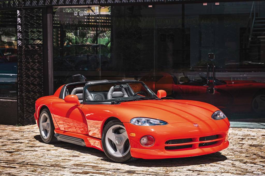 dodge viper