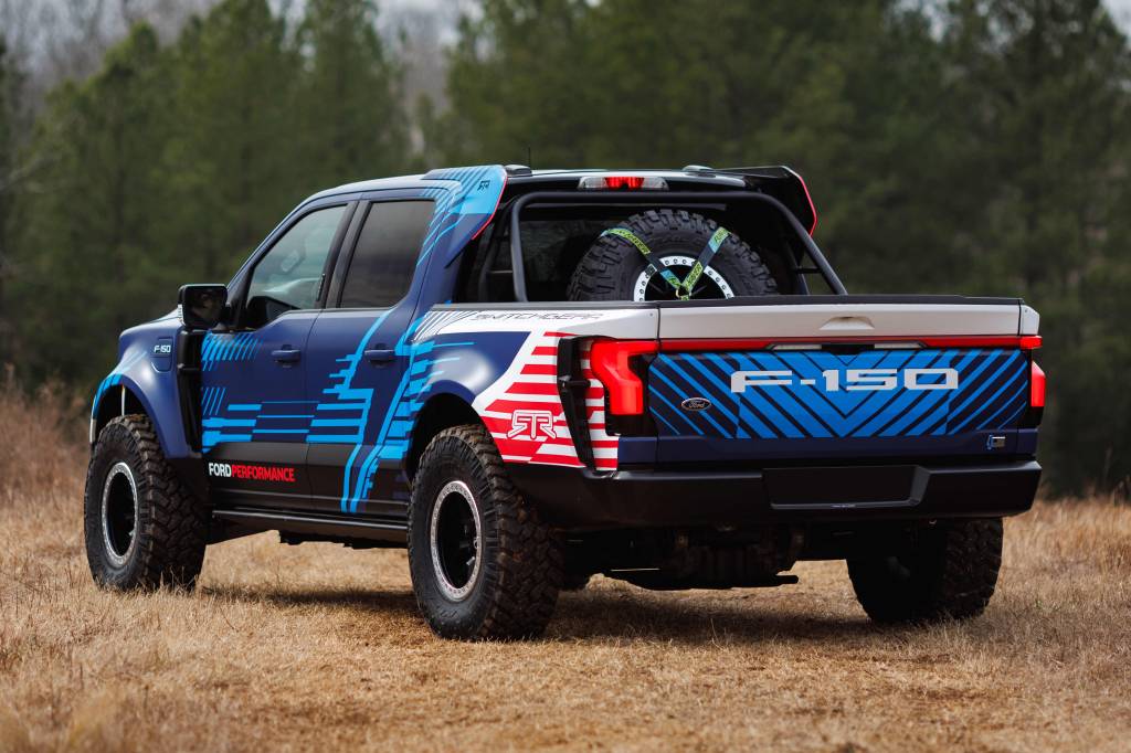 F-150-Lightning-Switchgear-3 Ford F-150 Lightining Switchgear