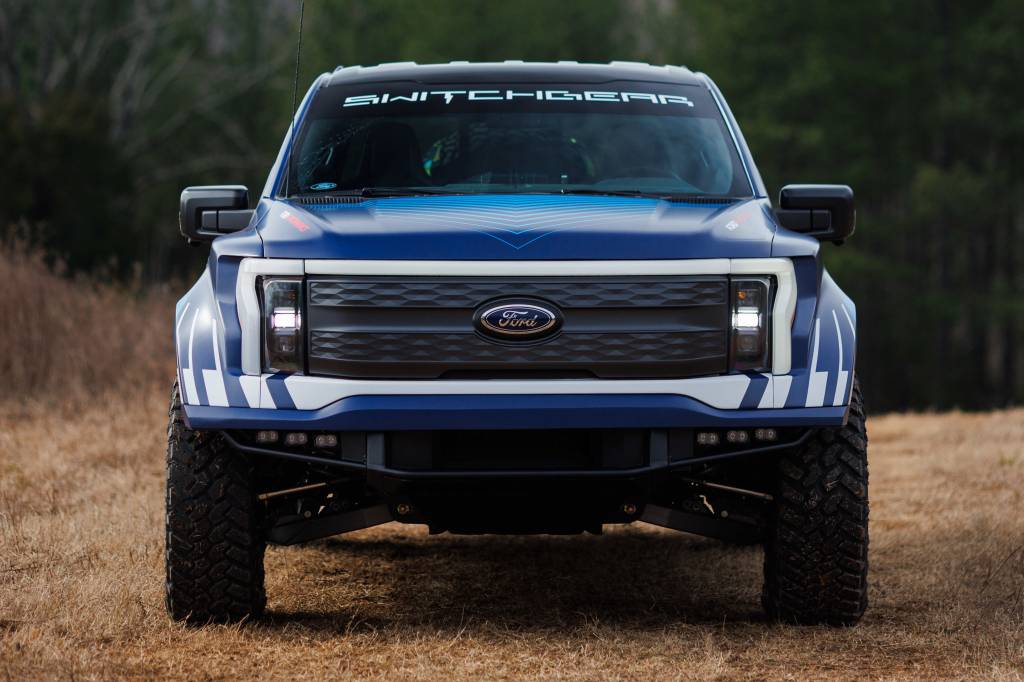 F-150-Lightning-Switchgear-4 Ford F-150 Lightining Switchgear
