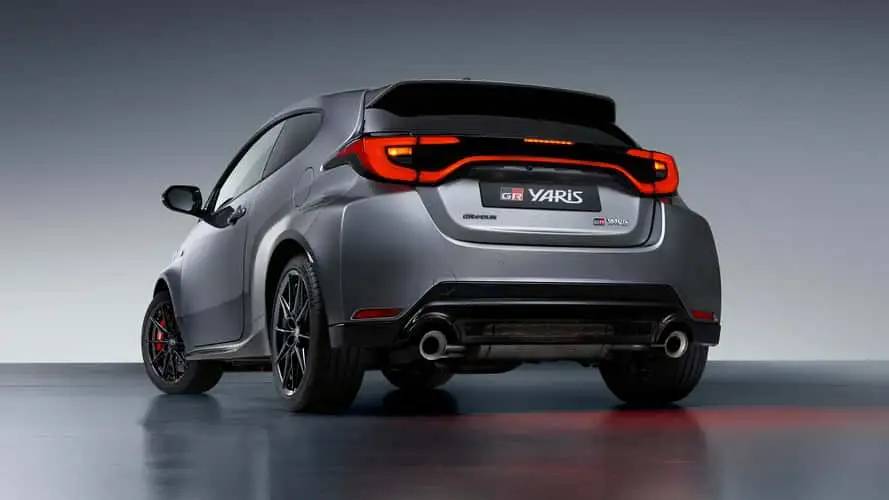 toyota-yaris-gr-rear3-4low-vers2 Toyota Yaris GR 2024