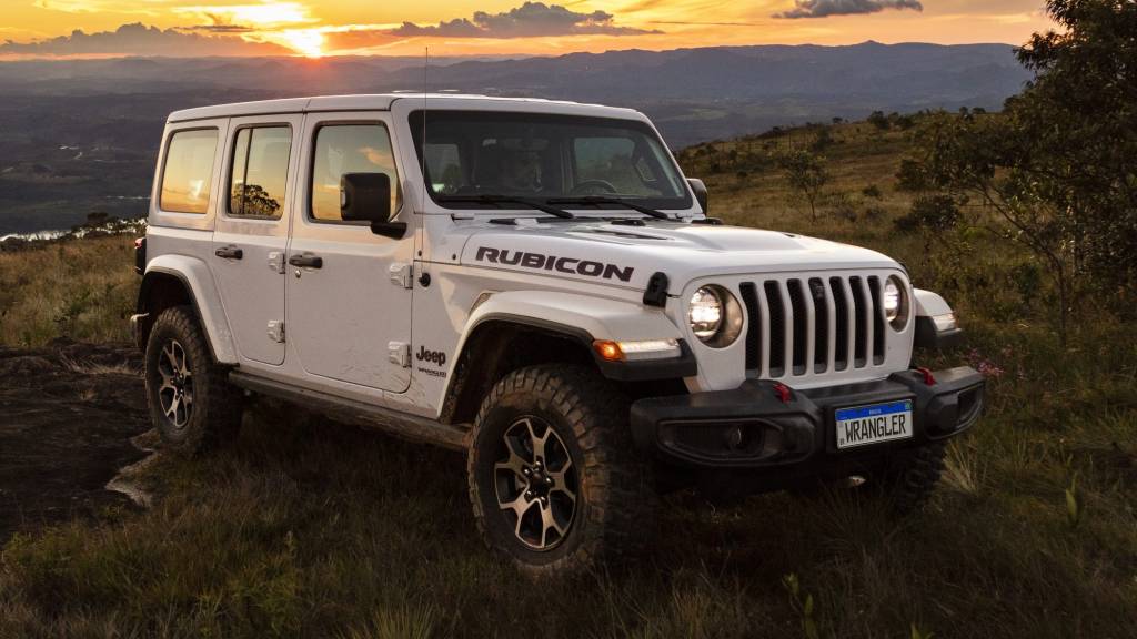 Em documento vazado, Jeep confirma versão final do Wrangler V8