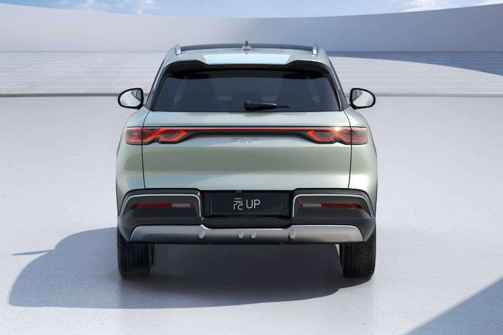BYD Yuan UP 2024 (3) BYD Yuan UP 2024