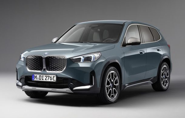 BMW iX1 de entrada tem potência do X1 e custa R$ 25.000 mais caro