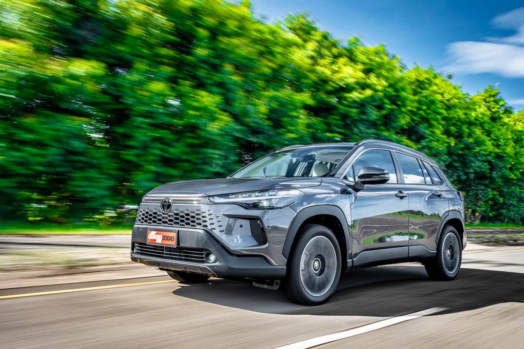 Efeito BYD? Toyota Corolla e Corolla Cross estão até R$ 2.300 mais baratos