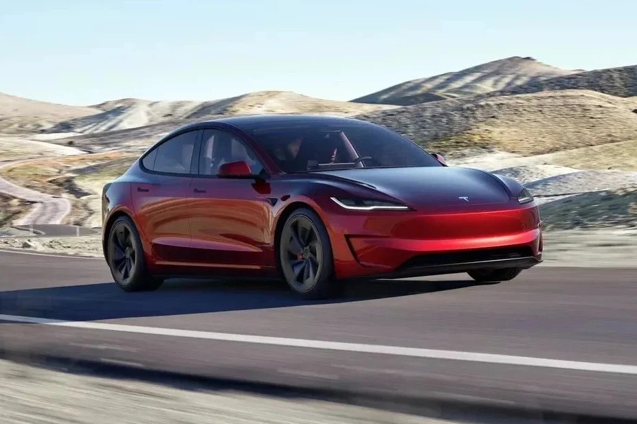 Tesla Model 3 Performance