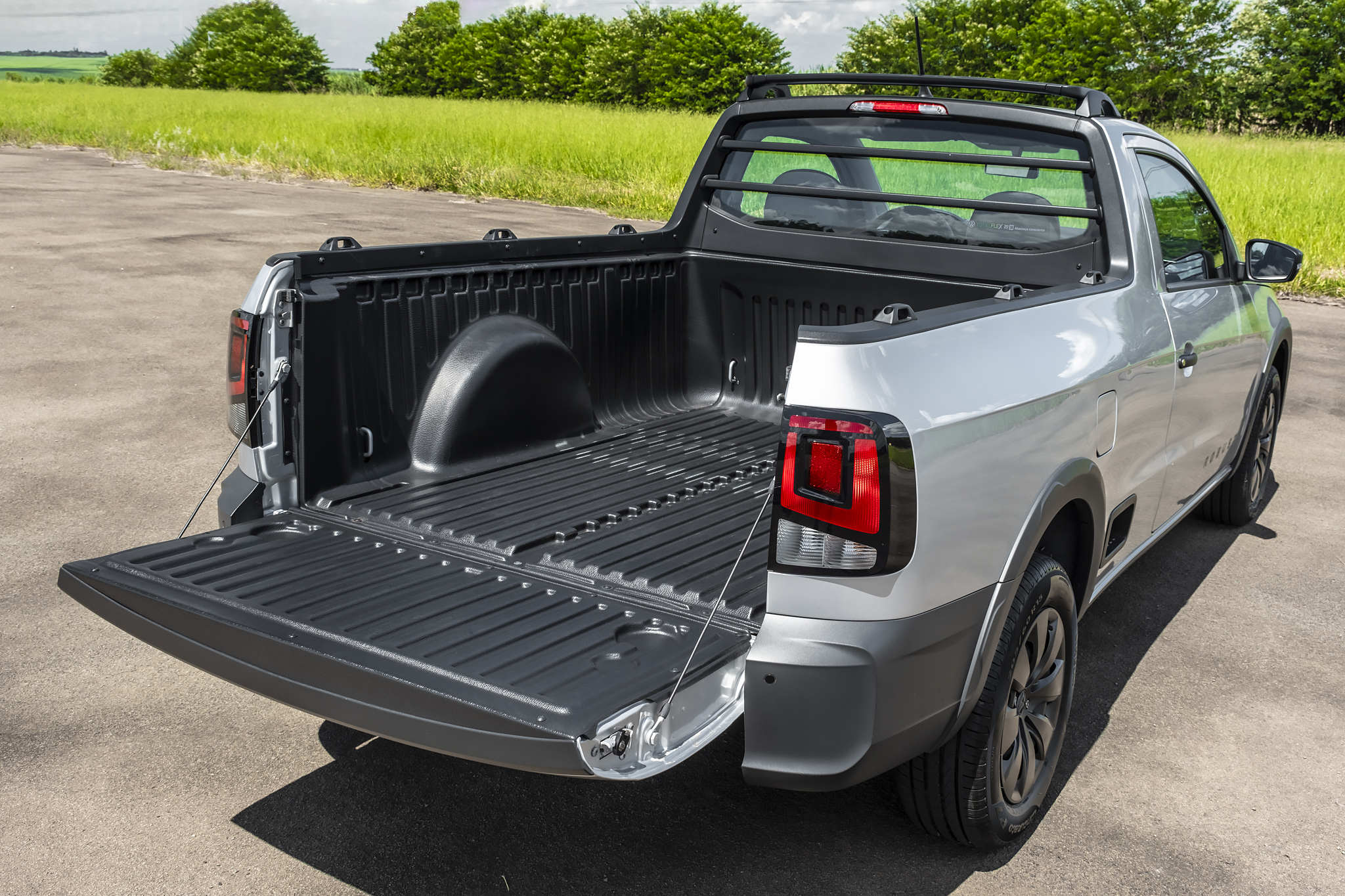 33_saveiro_robust_2FLP7297