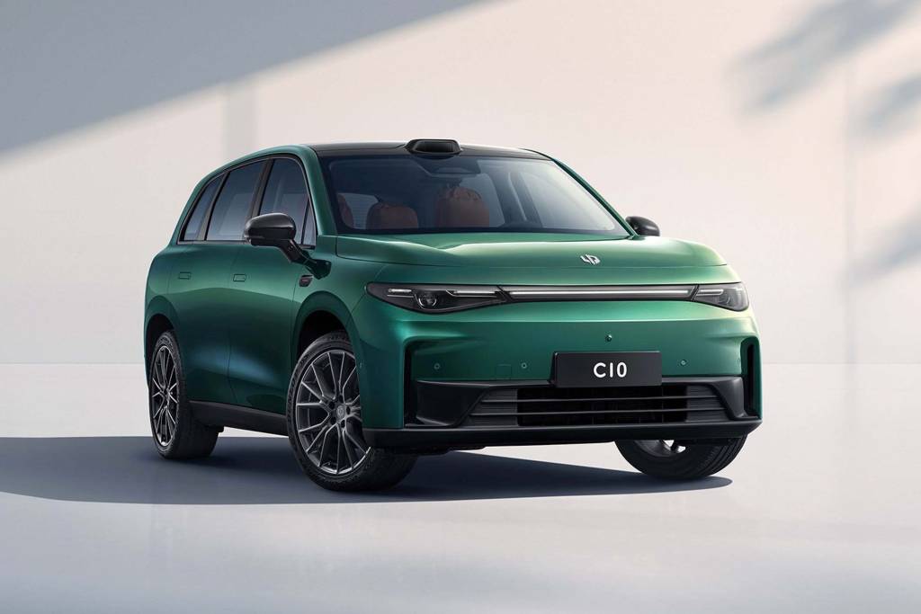 Leapmotor chega no Brasil ainda em 2025 com C10, elétrico maior que Commander