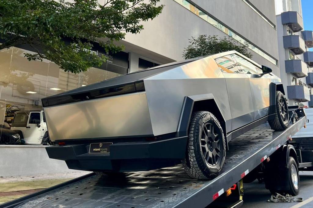 Primeira Tesla Cybertruck do Brasil demorou 5 anos e custou R$ 1,4 mi