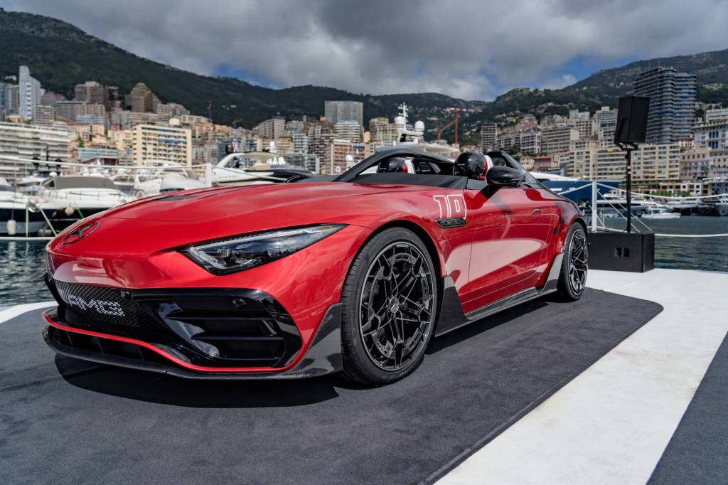 Mercedes-AMG PureSpeed tem ‘nariz’ e halo da F1, e terá produção limitada