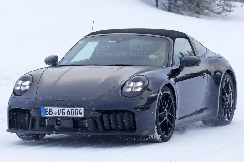 Porsche confirma 911 híbrido e desenvolvimento de novo motor boxer