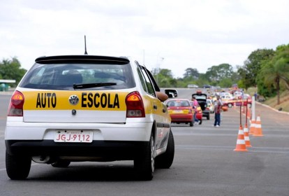 agencia-senado-instrutores