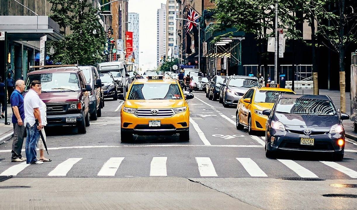 Ter um típico carro norte-americano no "precinho" será possível, mas só para alguns brasileiros