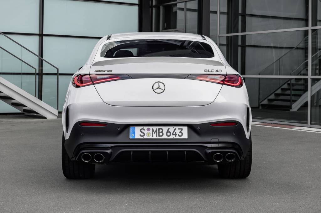23C0328_013 Mercedes-AMG GLC 43