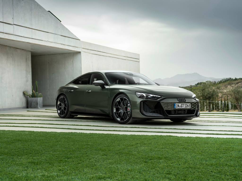 Com 912 cv, RS E-Tron GT Perfomance é Audi mais potente já produzido