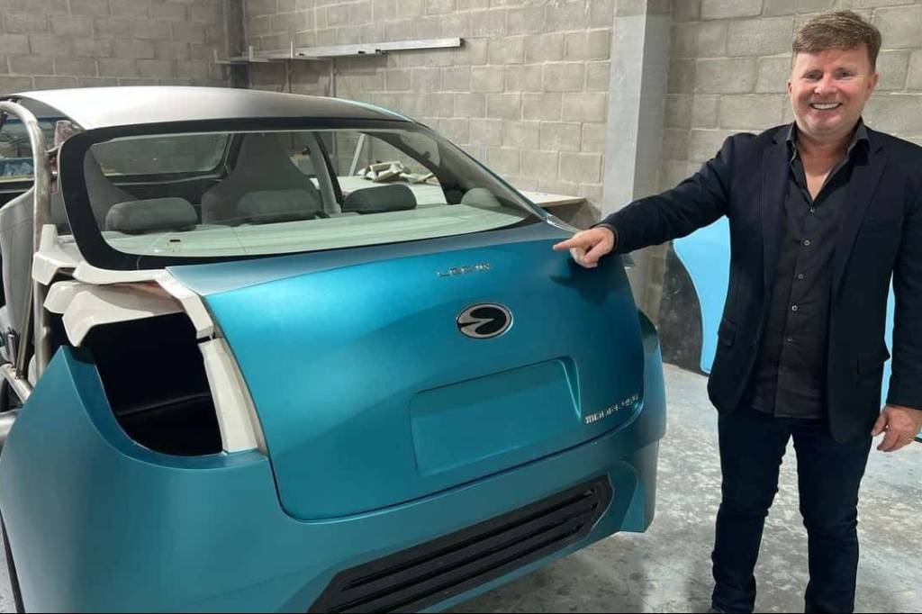 ‘Elon Musk brasileiro’ anuncia que carro elétrico nacional será híbrido