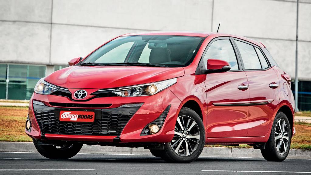 Toyota Yaris é usado confiável, ótimo de pós-venda e faz 16 km/l