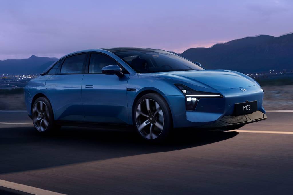 Apenas sete montadoras chinesas devem sobreviver aos próximos anos, diz CEO