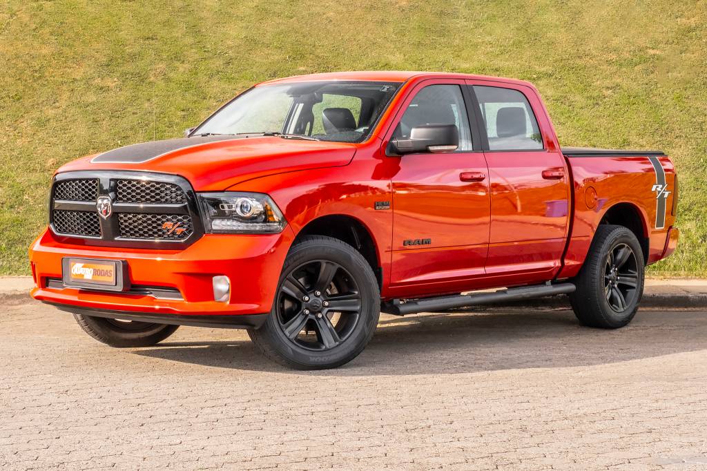 Ram Classic R/T marca despedida do V8 mais barato do Brasil