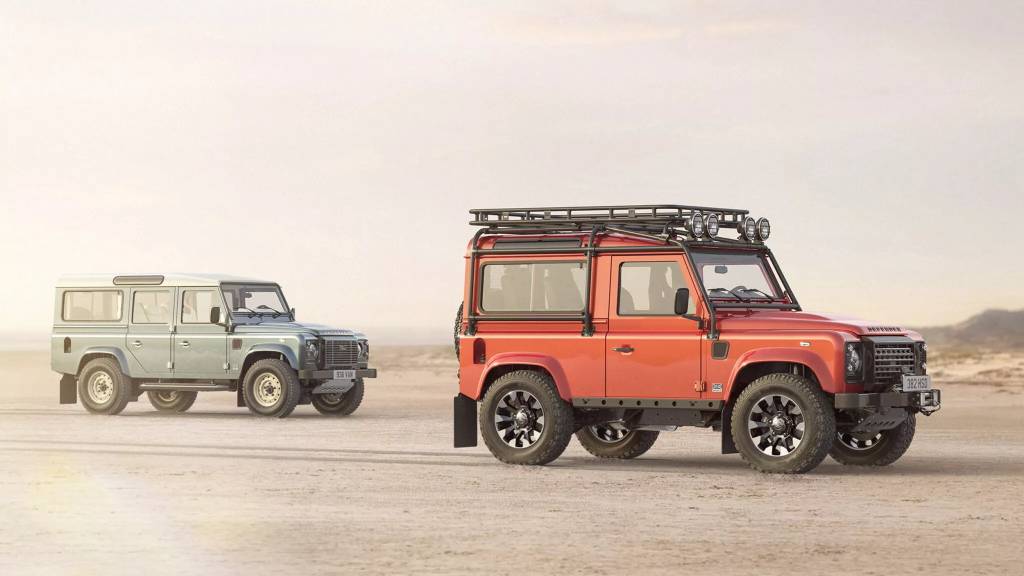 Land-Rover-Defender-Classic-V8-by-Works-Bespoke-2-copy-2048x1152