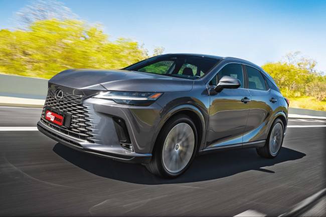 Teste: Lexus RX 450h+ combina usabilidade e luxo com baixo consumo