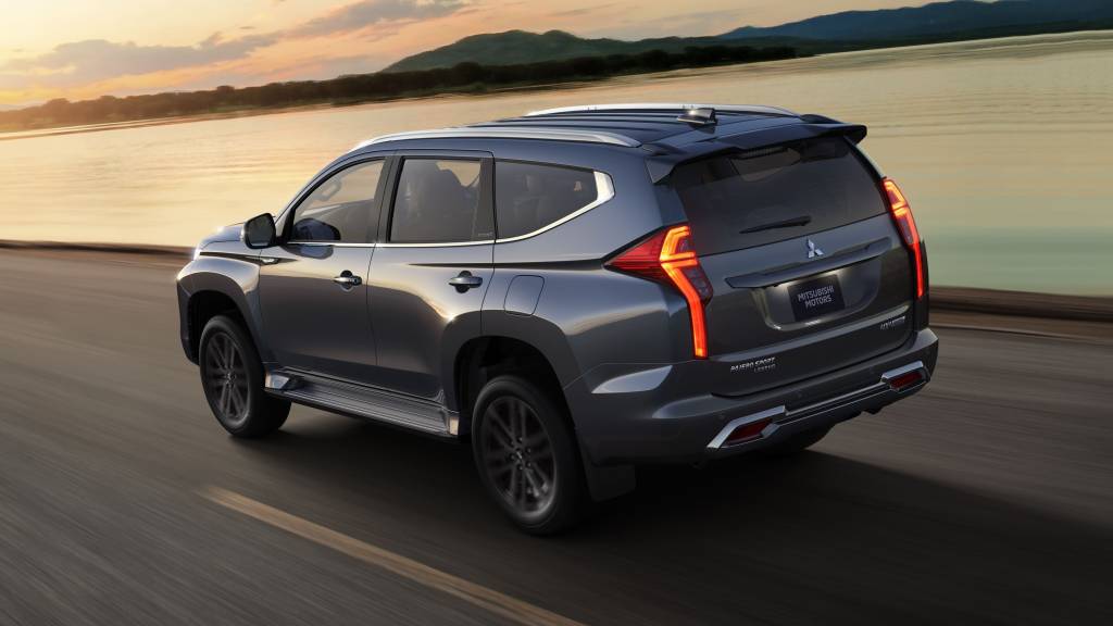 Pajero Sport 2025_Legend (5) Pajero Sport 2025_Legend (5)