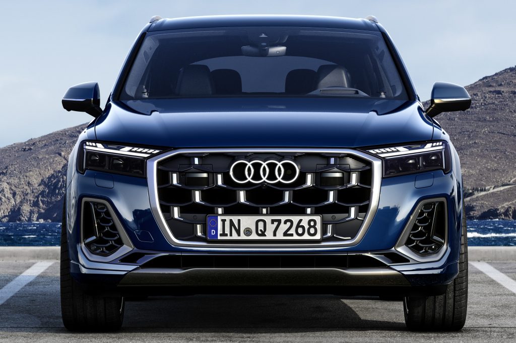 audi_q7_55_tfsi_quattro_66_057a03750c550925 Audi Q7