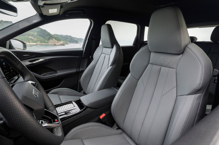medium_A242840_large_ab28ace443 Audi Q6 e-Tron