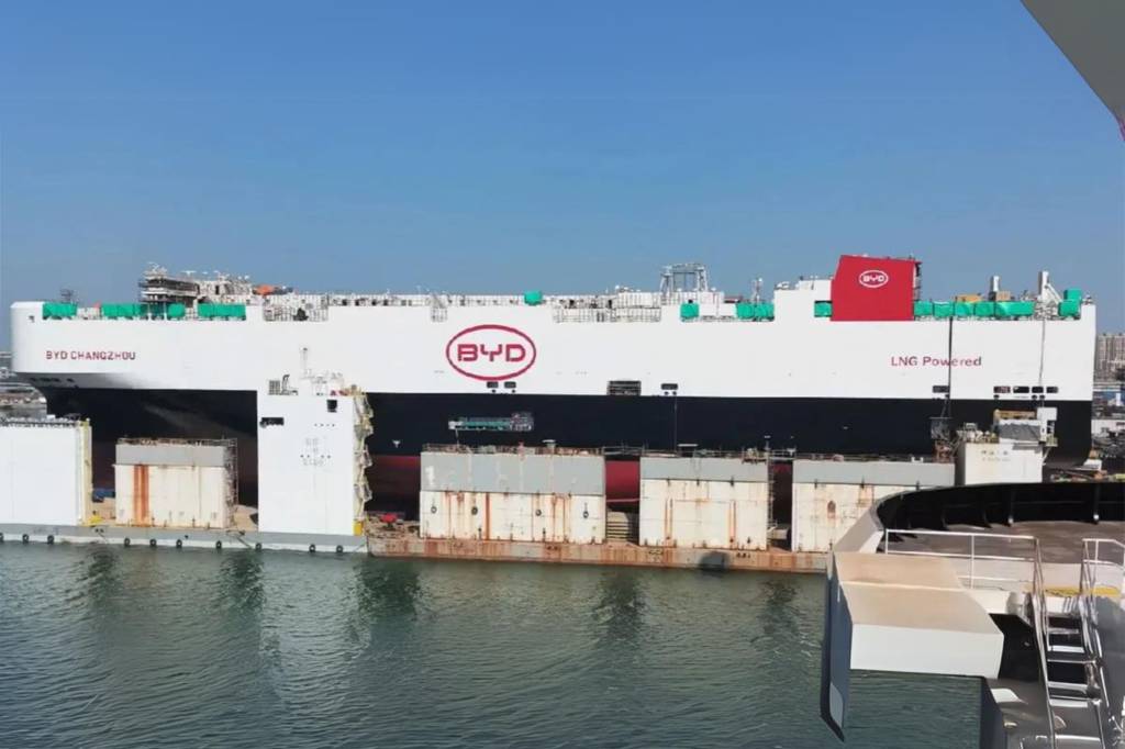 BYD adiciona terceiro navio à sua frota para acelerar exportação