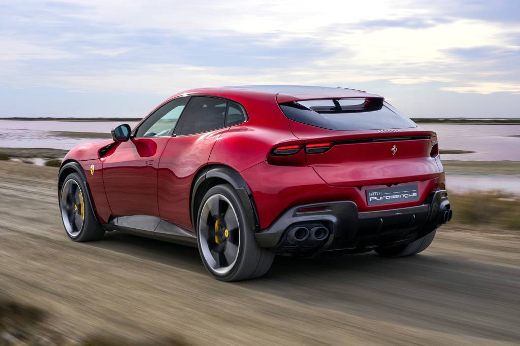 Ferrari processa cliente por vender seu próprio Purosangue nos EUA