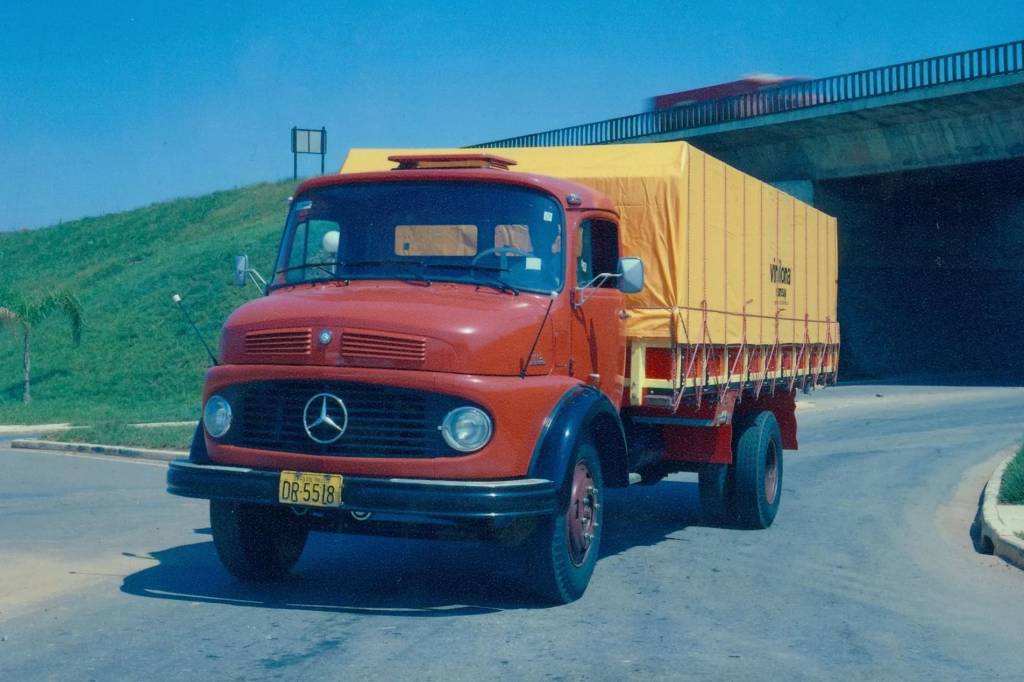 Mercedes-Benz 1113