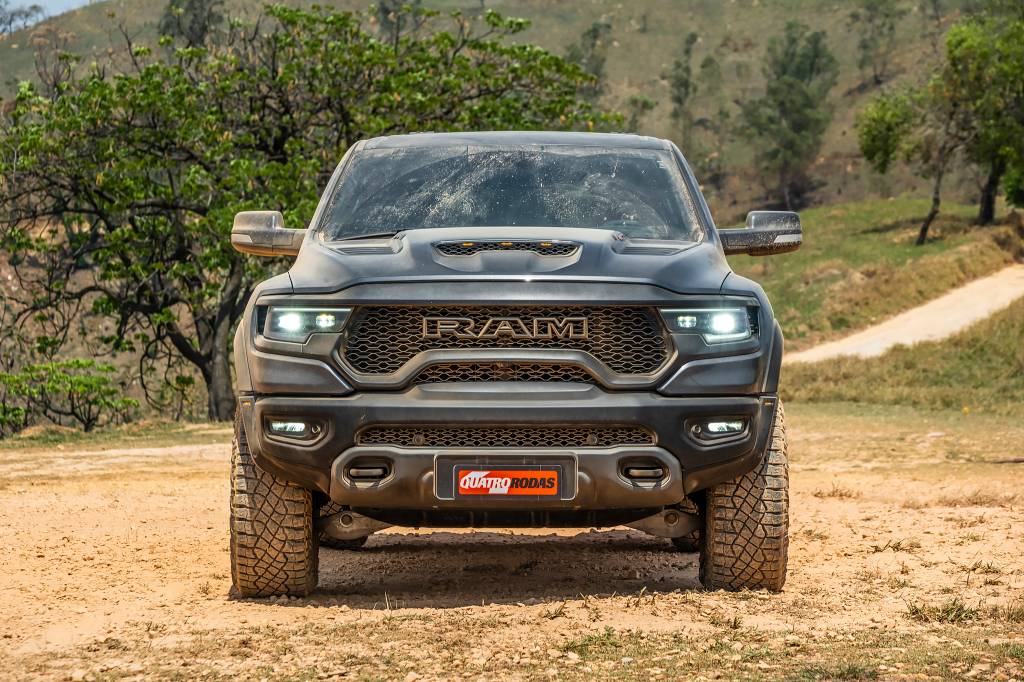 Stellantis quer deixar picapes da Ram menos brutas e prepara reformulação na Maserati