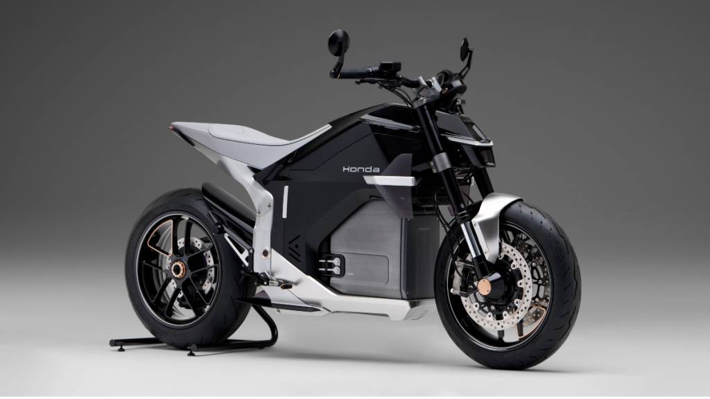 Honda revela sua primeira moto grande elétrica com 100 km de autonomia