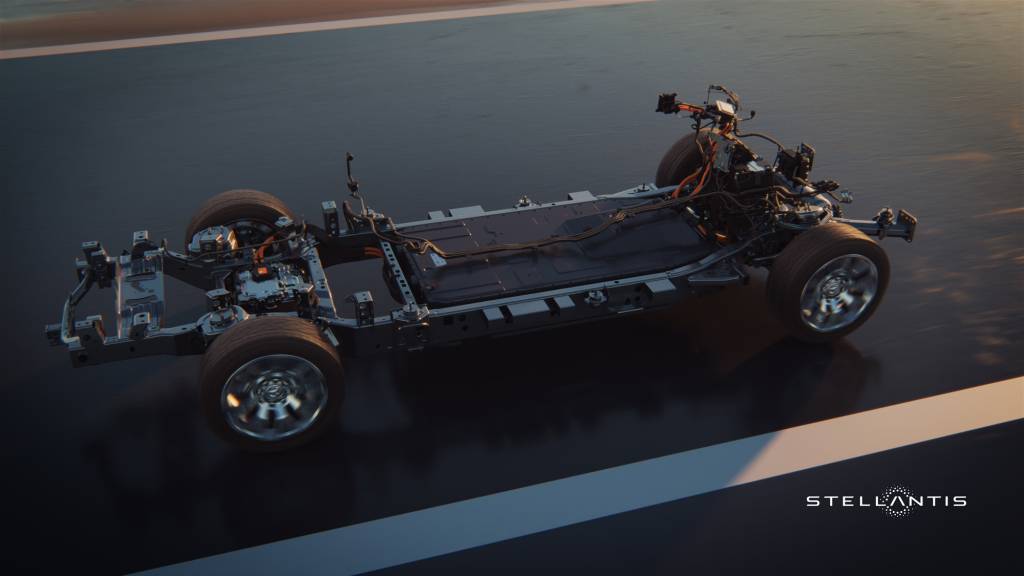 Ram e Jeep terão elétricos e híbridos grandes com até 1.100 km de alcance